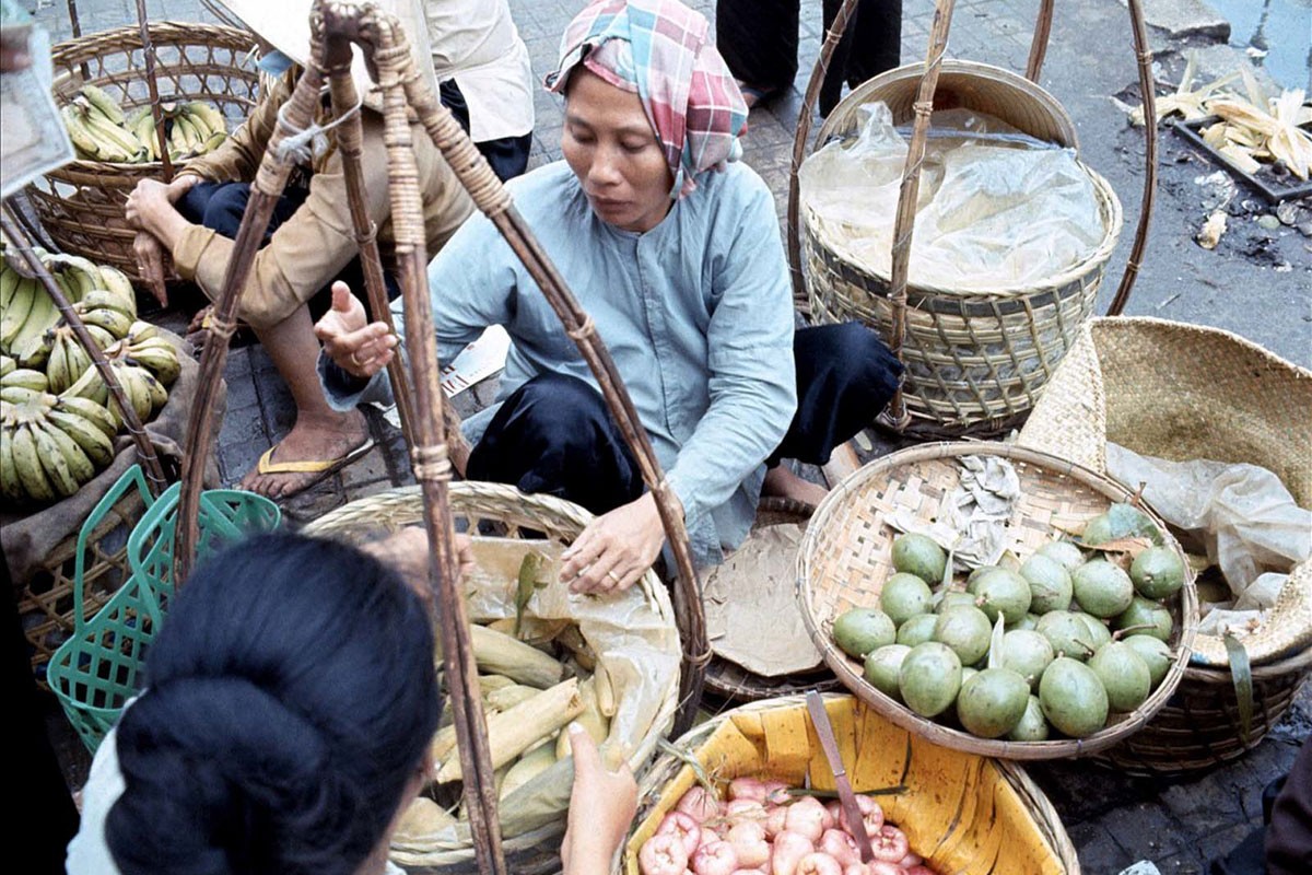 Canh buon ban nhon nhip o Sai Gon xua hoi 1960-Hinh-14